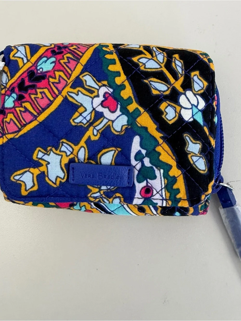 Like New Vera Bradley Iconic RFID Card Case, Romantic Paisley Quilted Pattern